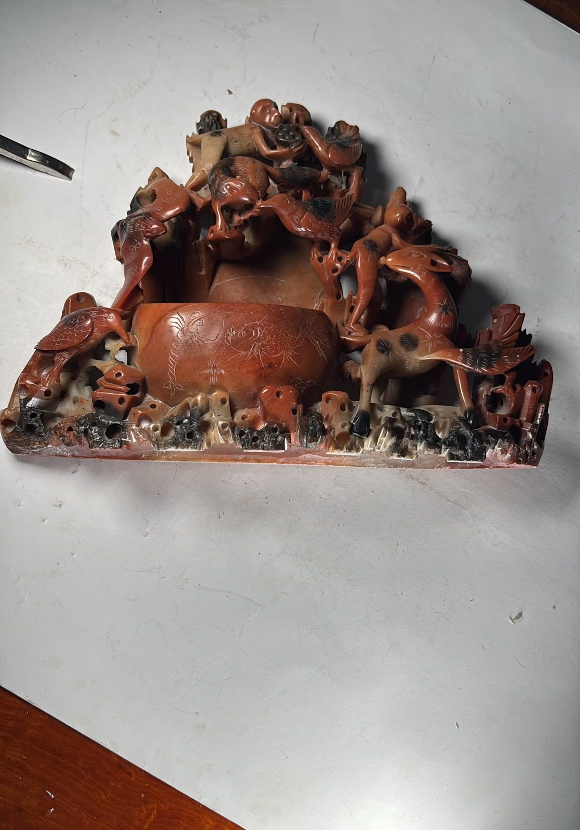 Image of Chinese carved soapstone inkwell from the mid-20th century