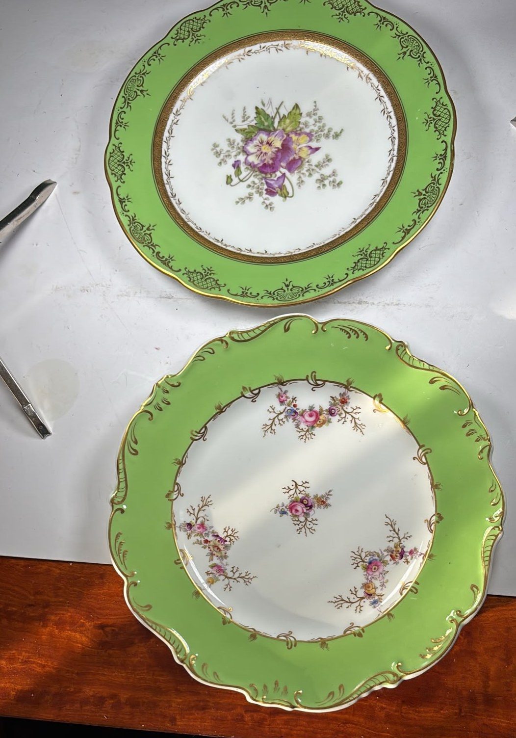 Image of Two Coalport antique plates from 1828